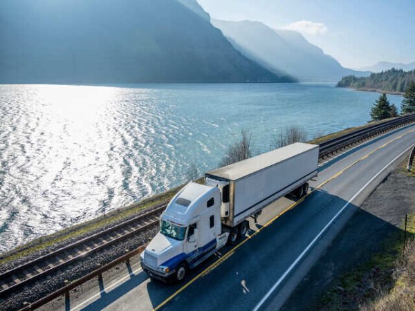 Bostik Simson ISR 7003 Siyah  Endüstriyel Elastik Yapıştırıcı ve Sızdırmazlık Mastiği